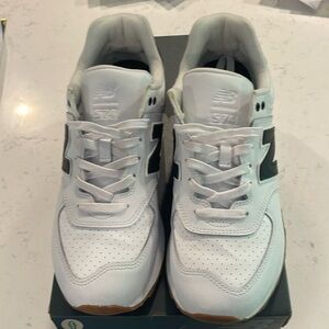 Men’s New Balance 574 Black/White